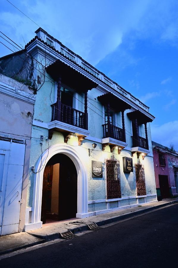 Ricks Hostel ซานตา อานา ภายนอก รูปภาพ
