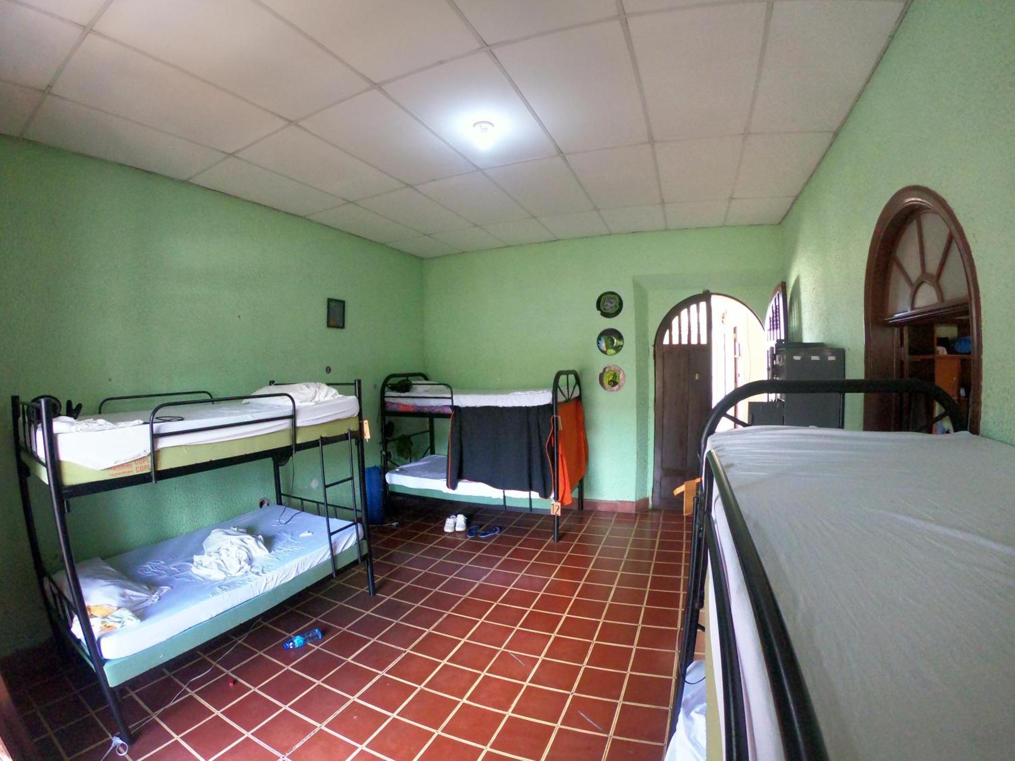 Ricks Hostel ซานตา อานา ภายนอก รูปภาพ