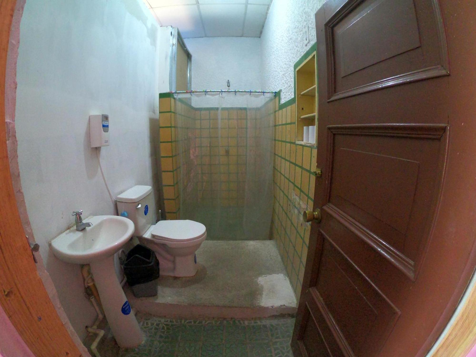 Ricks Hostel ซานตา อานา ภายนอก รูปภาพ
